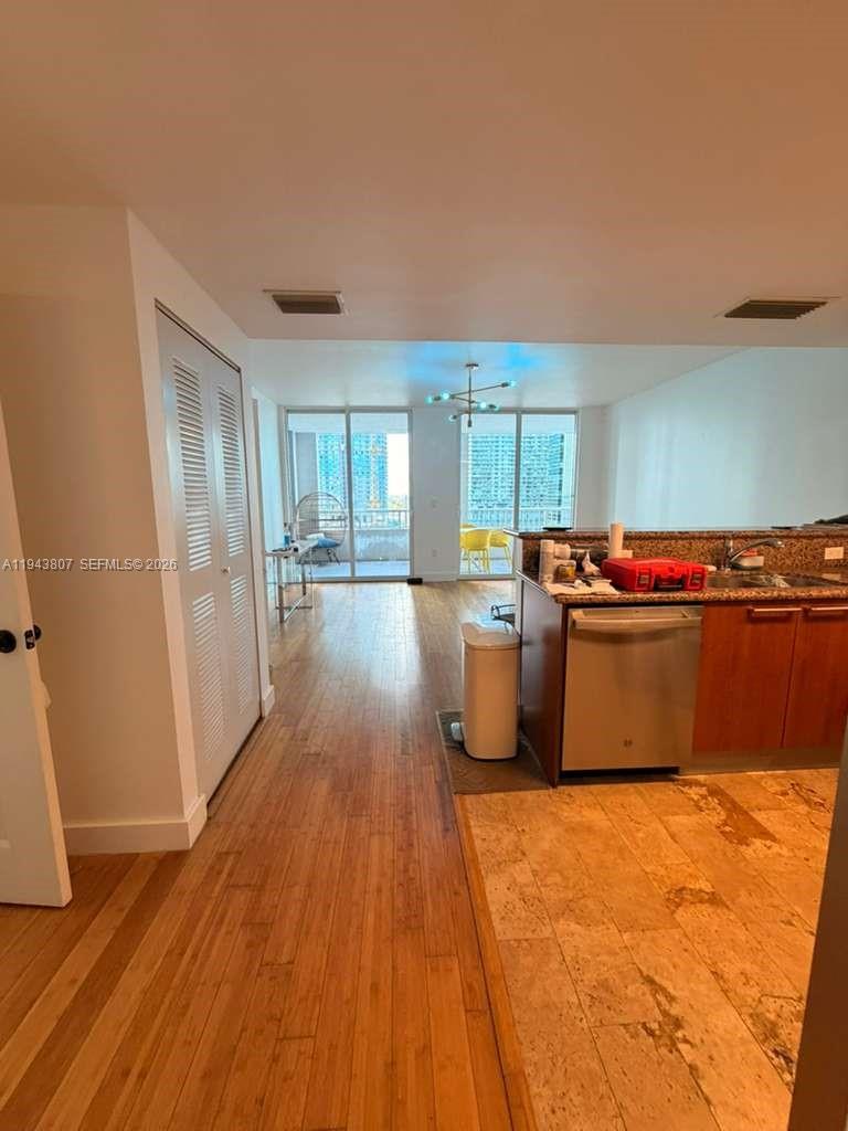 170 SE 14th Street 1807, Miami, FL 33131, Miami