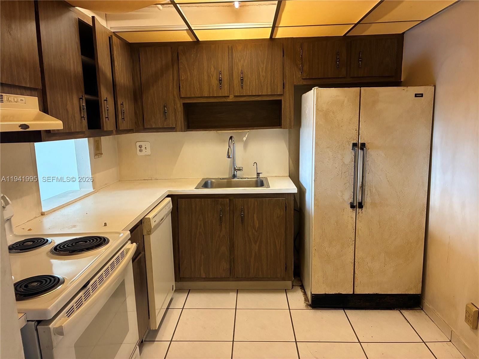 500 Three Islands Boulevard 619, Hallandale Beach, FL 33009 photo 1