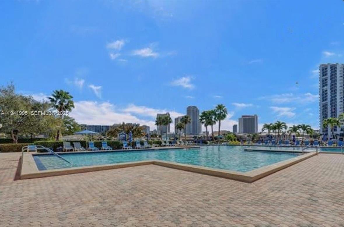 500 Three Islands Boulevard 619, Hallandale Beach, FL 33009 photo 17