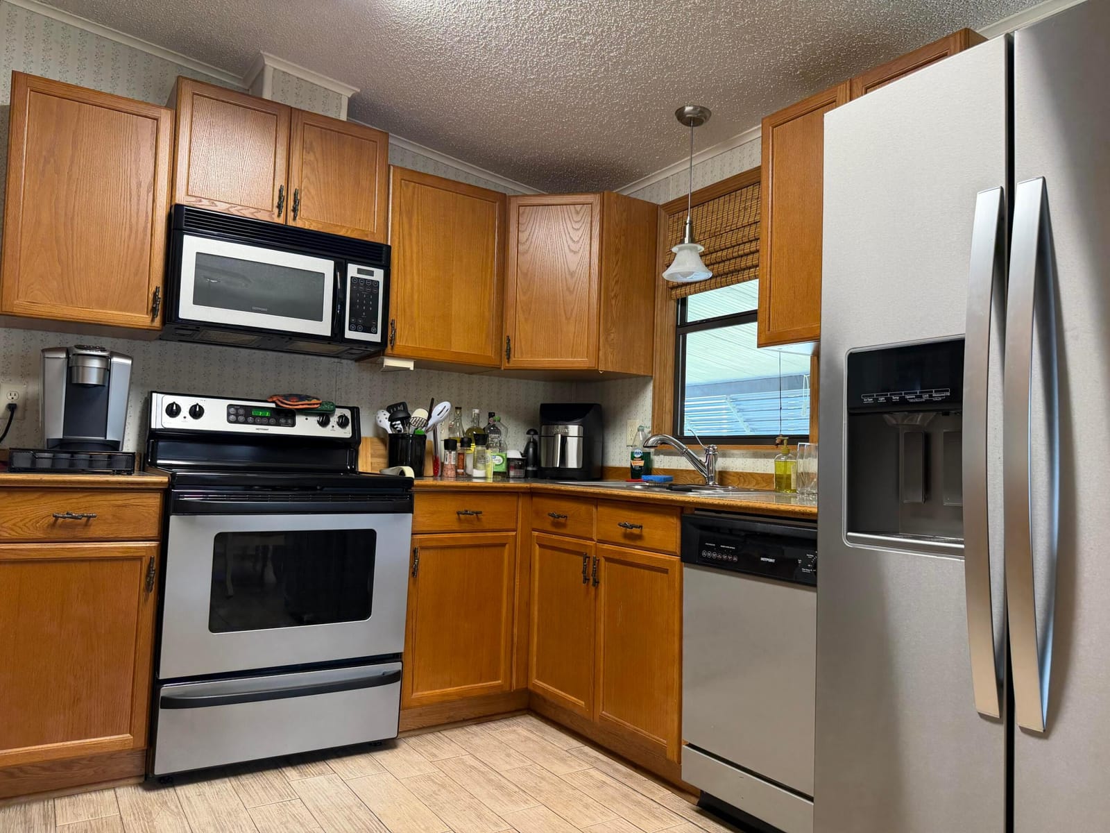 13975 Clavell Avenue — photo 7