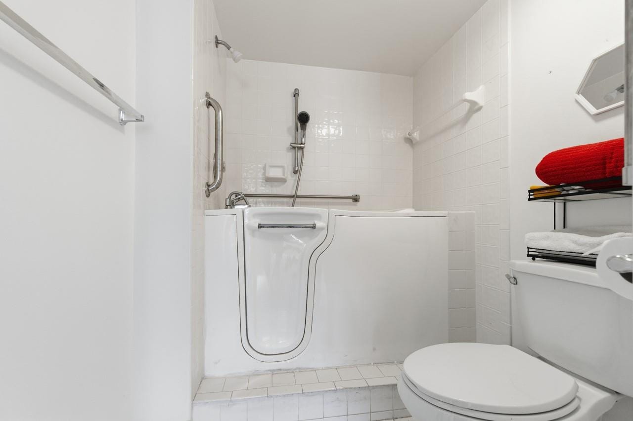 7572 Trent Drive 311, Fort Lauderdale, FL 33321 photo 14