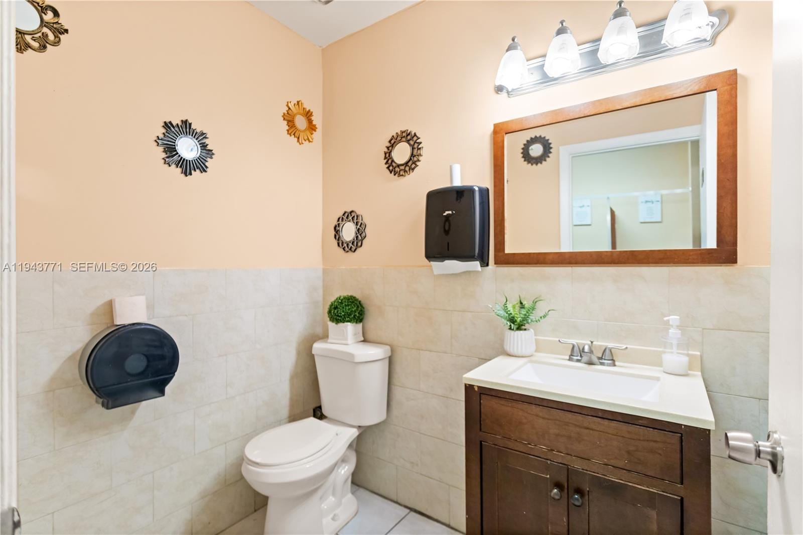 2025 N Dixie Highway, Pompano Beach, FL 33060 photo 19