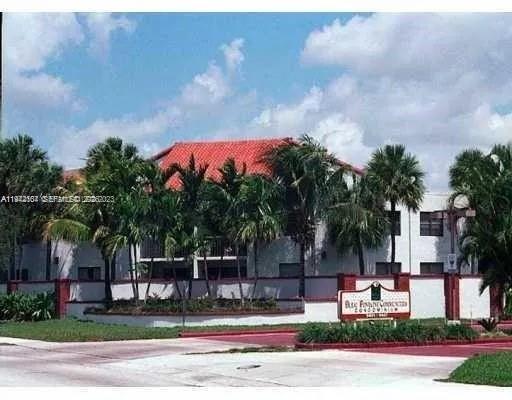 9421 Fontainebleau Boulevard 204, Miami, FL 33172, Miami