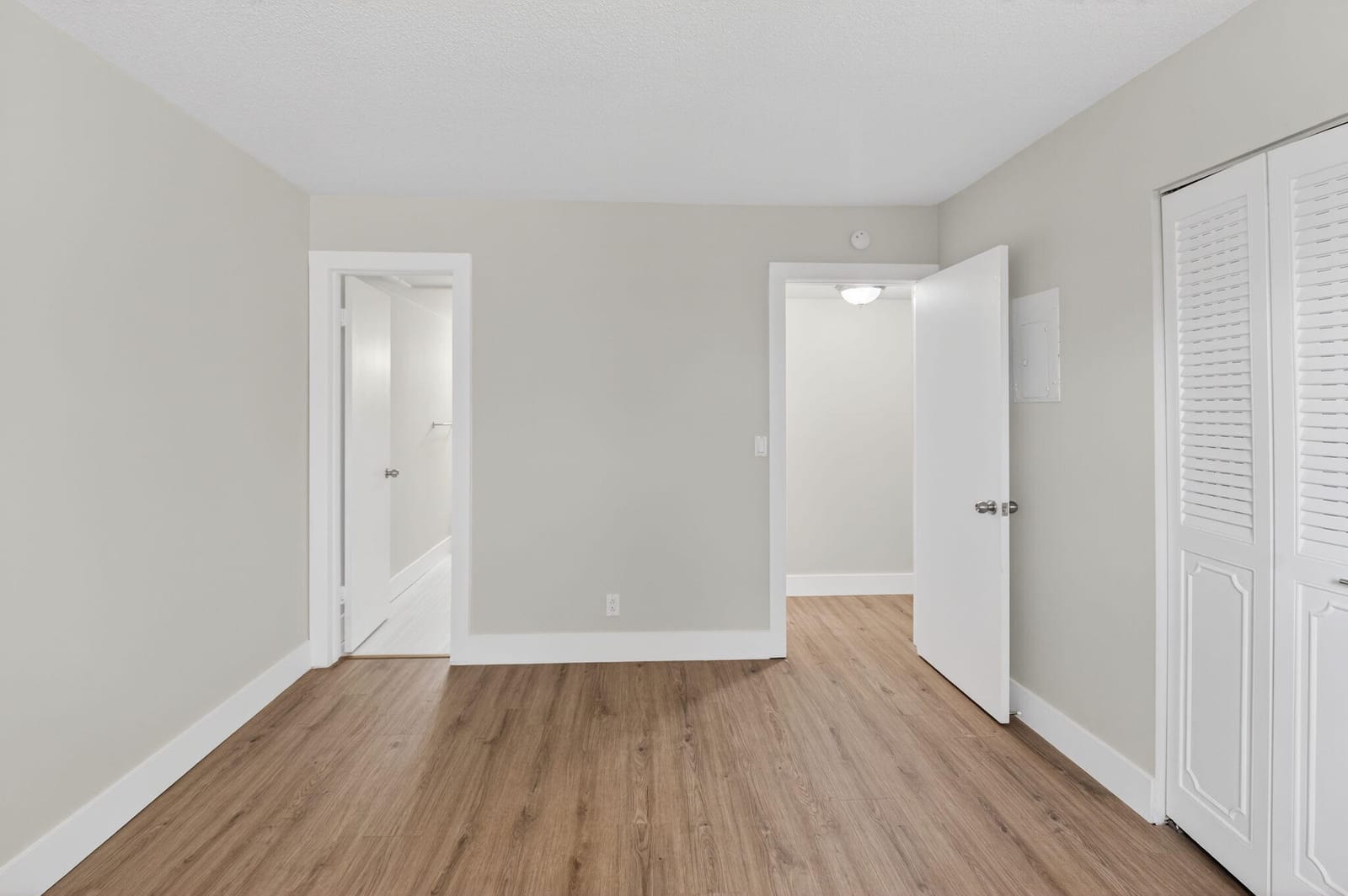 2213 NE 1st Court 204, Boynton Beach, FL 33435 photo 16