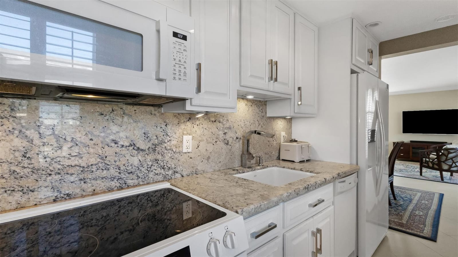 888 Intracoastal Drive 6f, Fort Lauderdale, FL 33304 photo 3