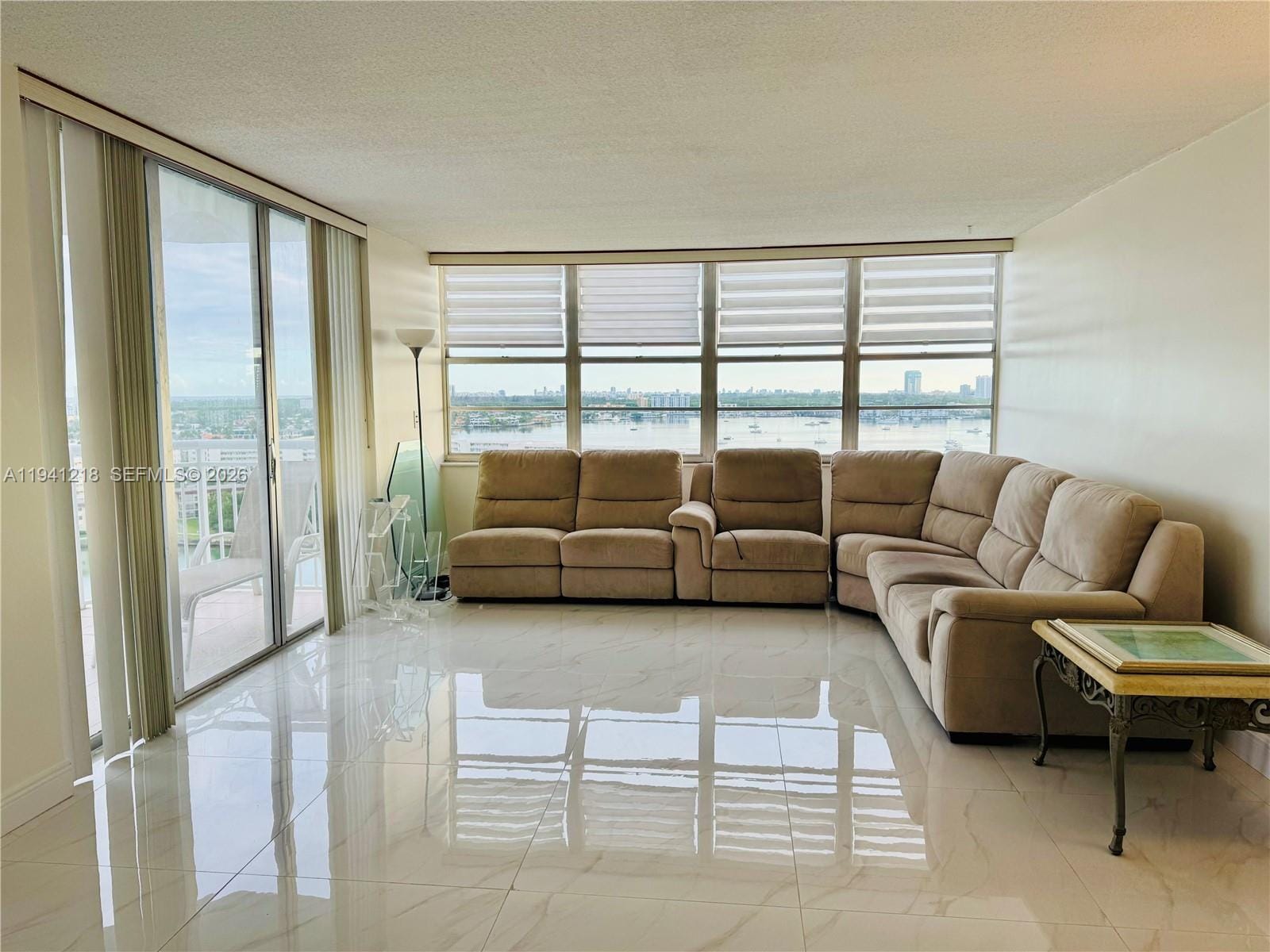 18041 Biscayne Blvd *boat Slip & 1605, Aventura, FL 33160 photo 16