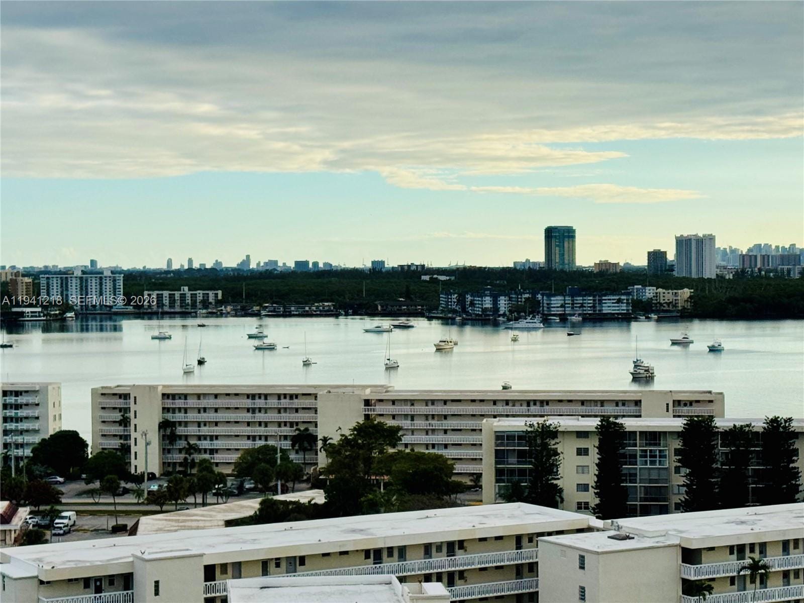 18041 Biscayne Blvd *boat Slip & 1605, Aventura, FL 33160 photo 18