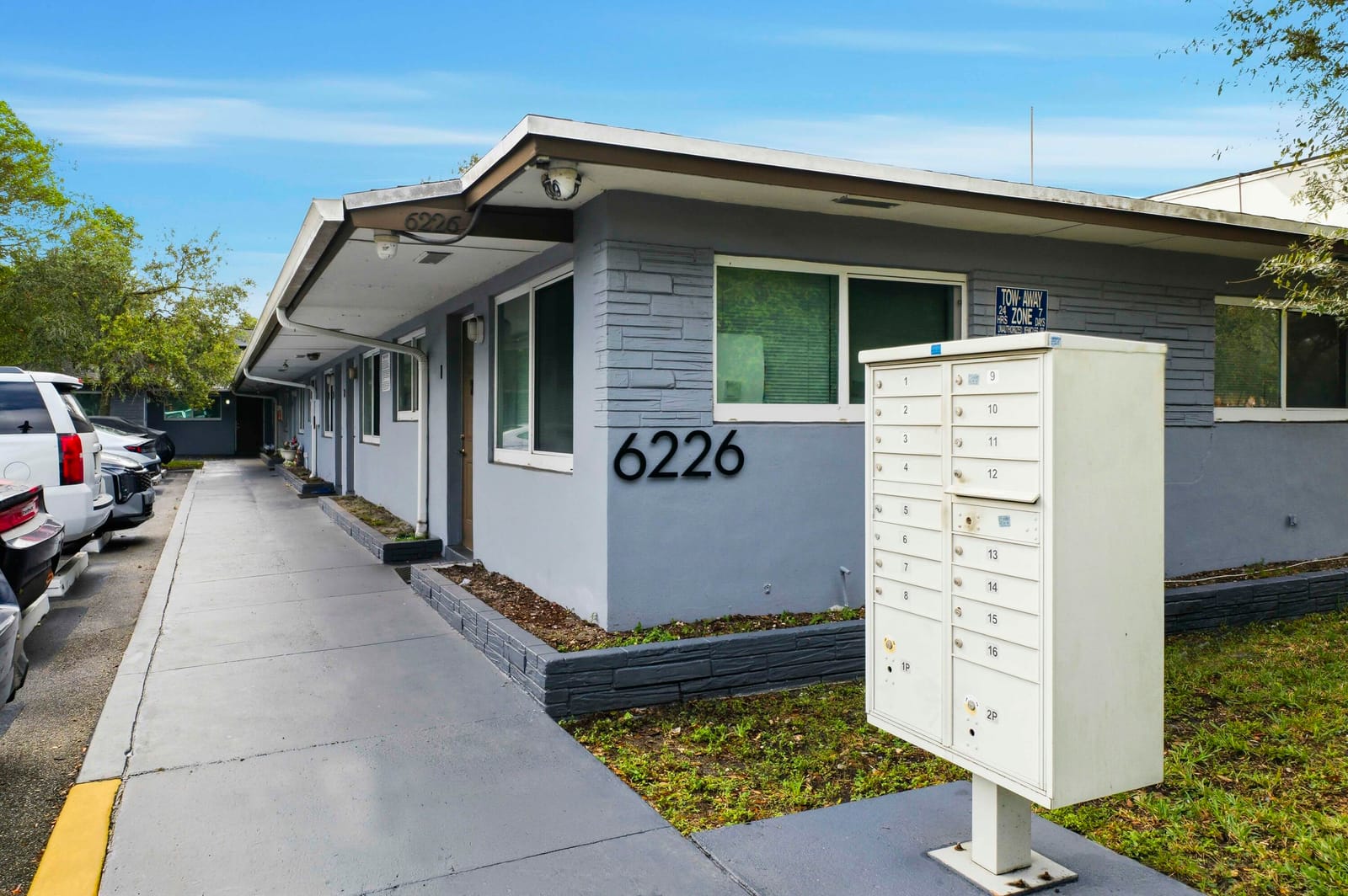 6224-6226 Miramar Parkway — photo 3
