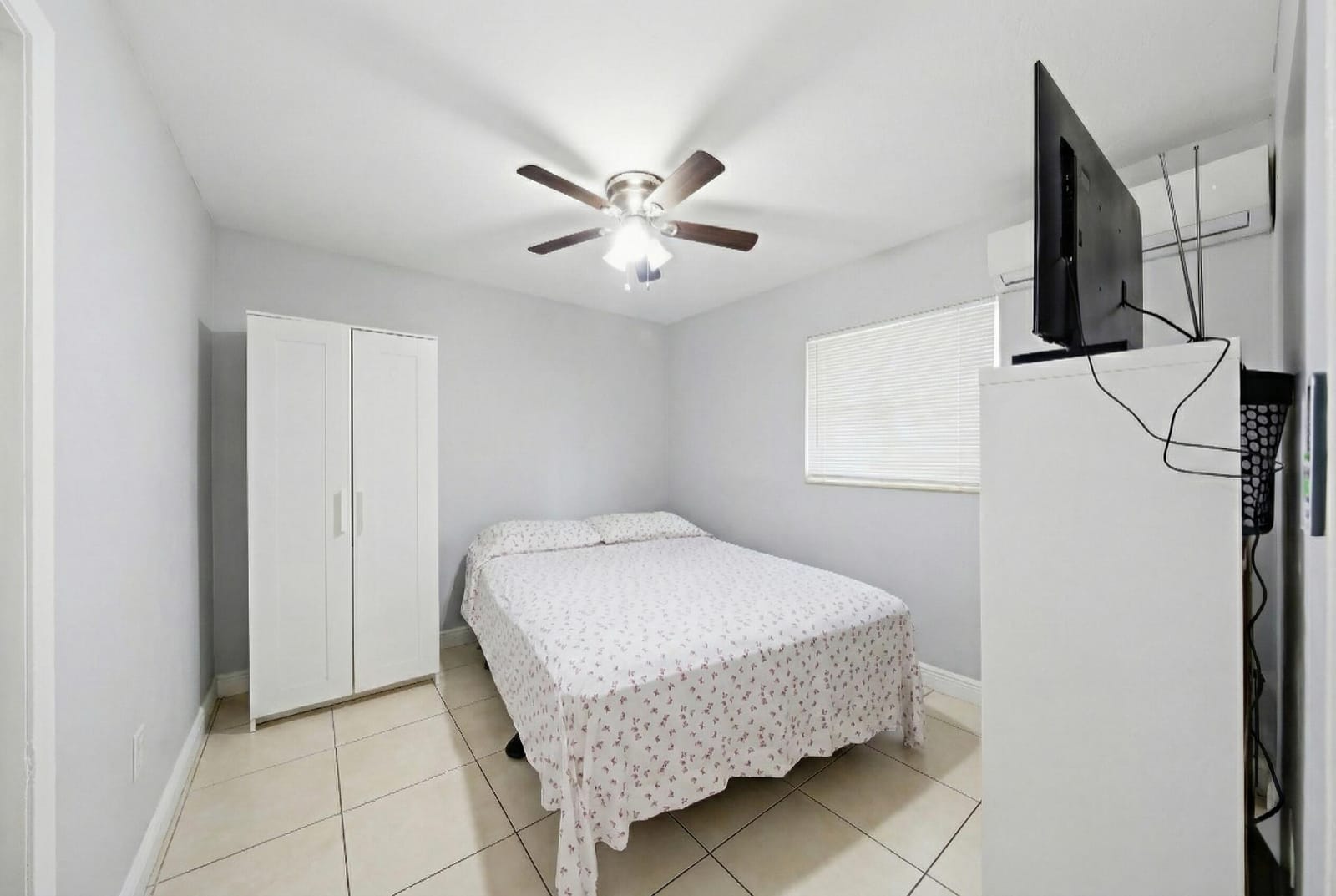 6224-6226 Miramar Parkway — photo 9