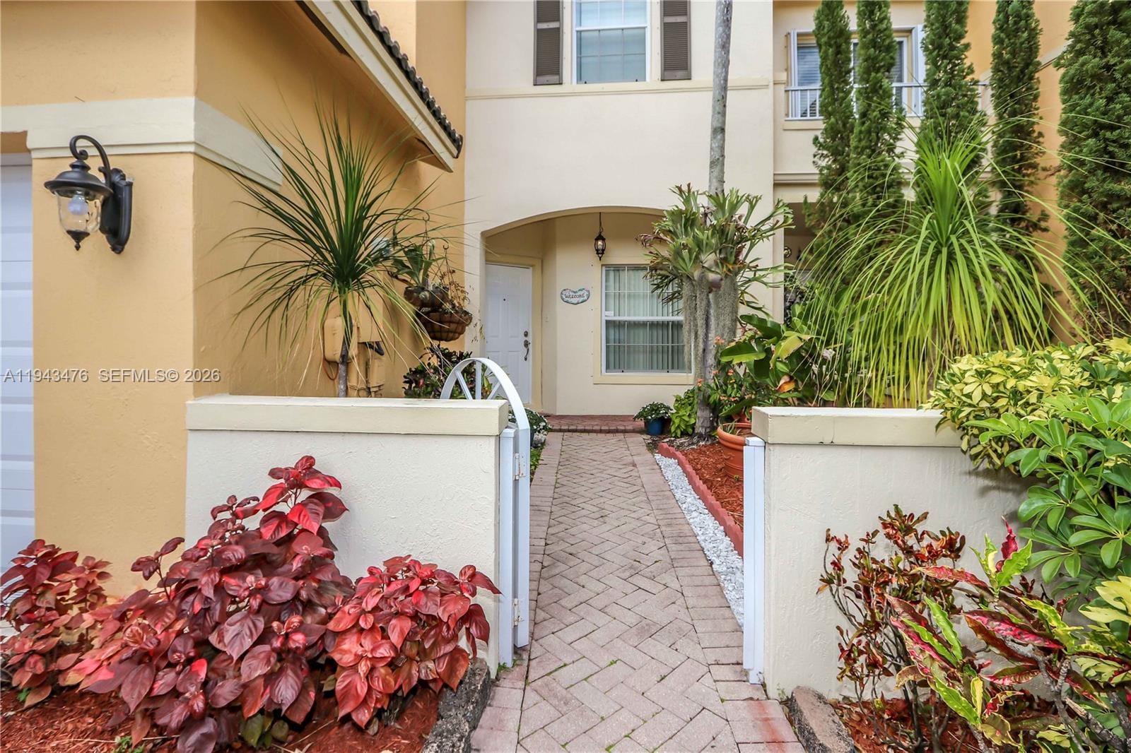 5542 NW 112th Court — photo 4