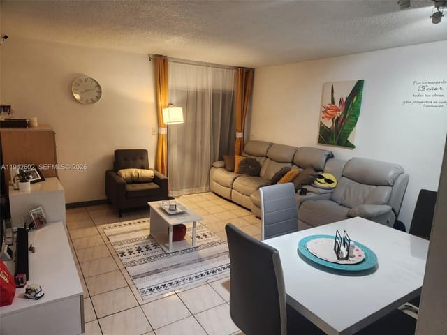 2498 SW 17th Avenue 4209, Miami, FL 33145