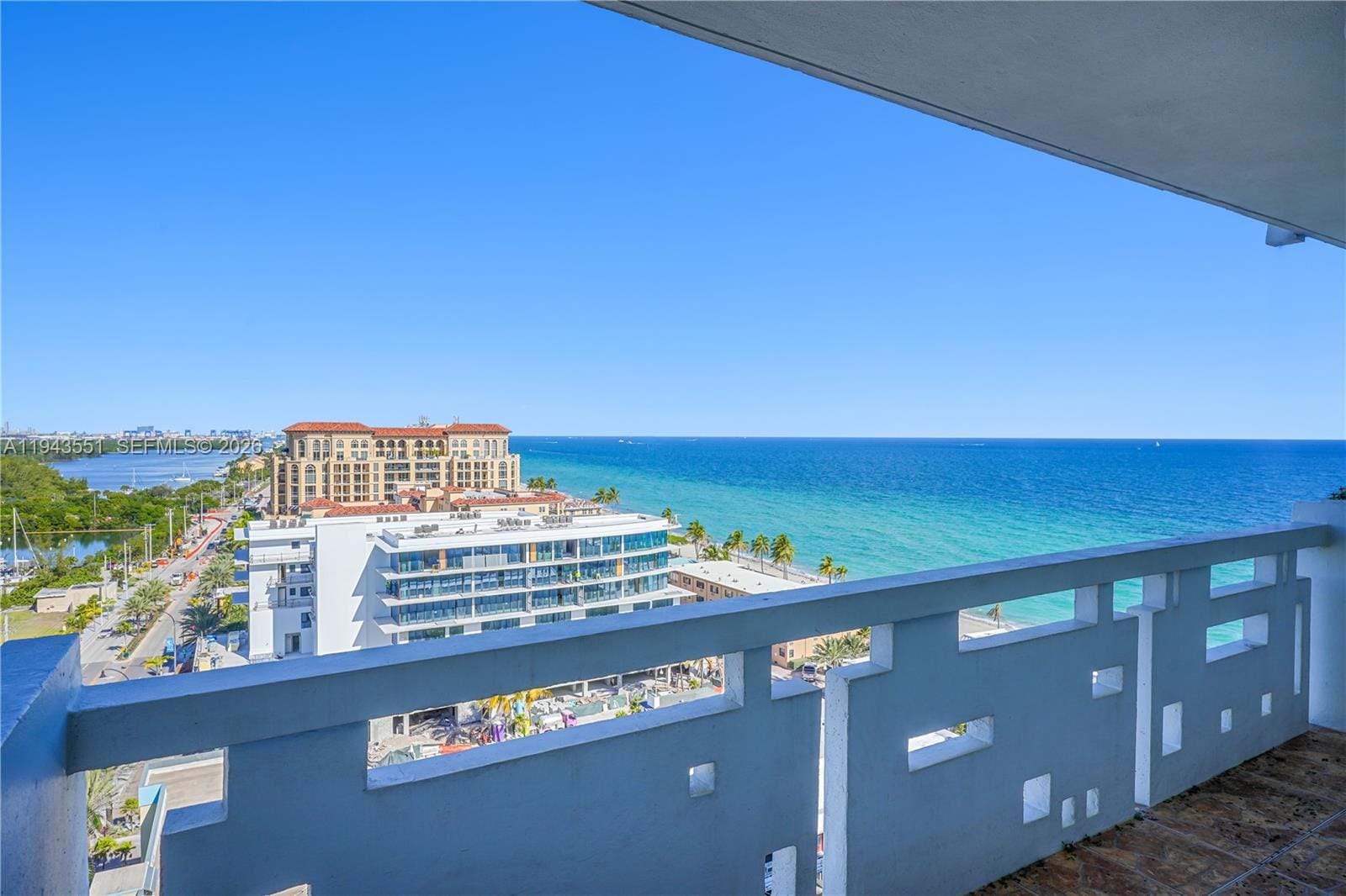 3111 N Ocean Drive 1502, Hollywood, FL 33019 photo 2