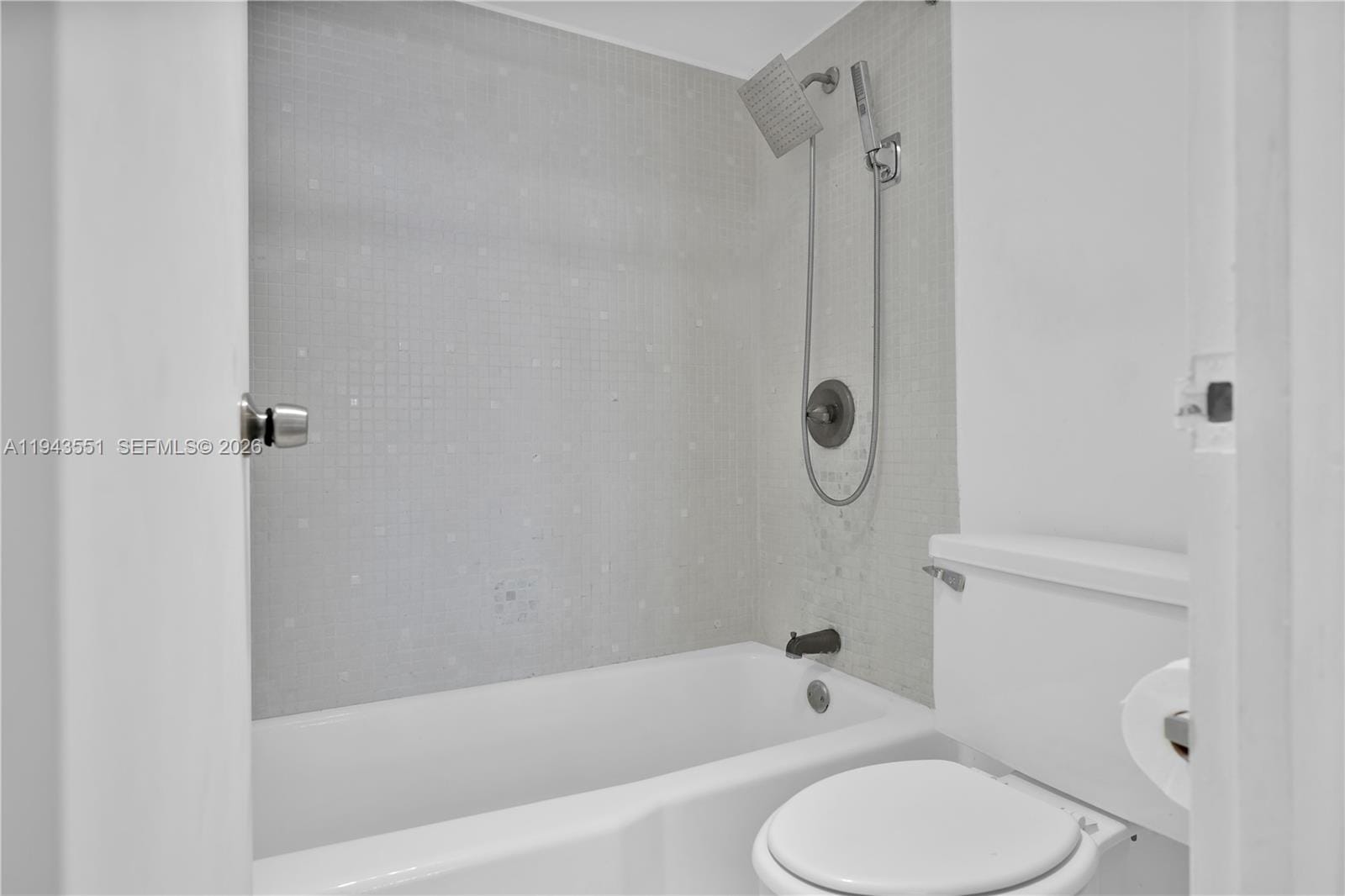 3111 N Ocean Drive 1502, Hollywood, FL 33019 photo 14