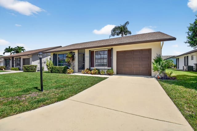 6262 Tall Cypress Circle, sold in Buttonwood 1, Greenacres, FL
