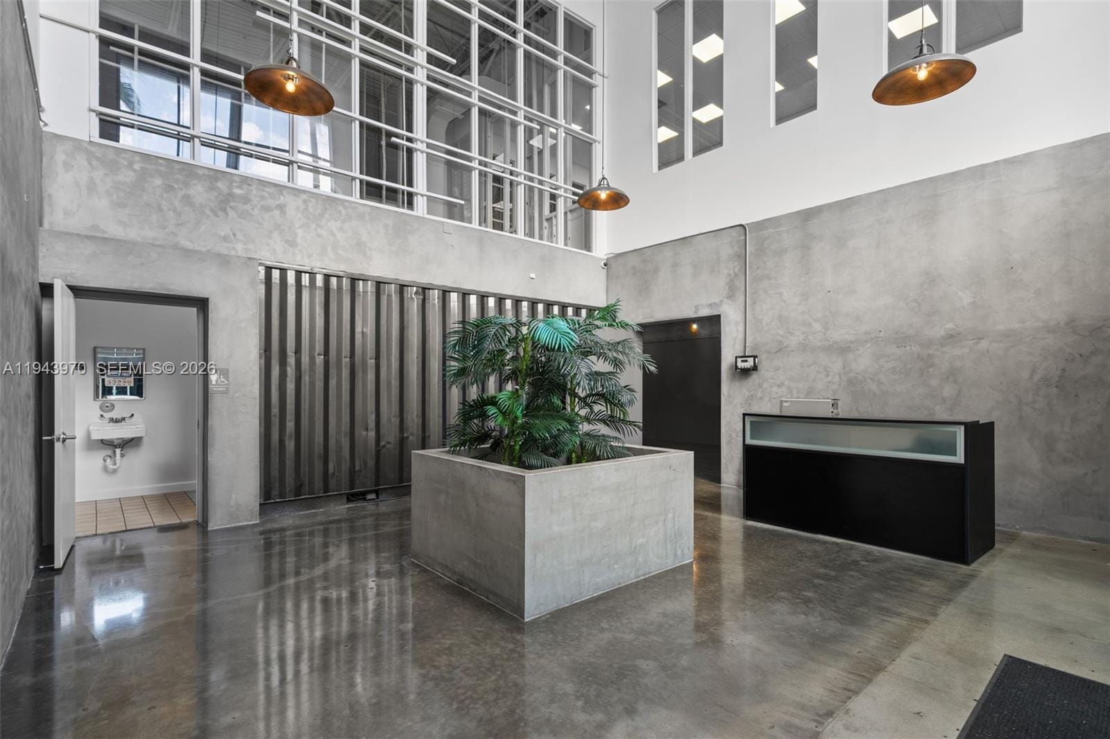 7620 NW 25th Street 4, Miami, FL 33122