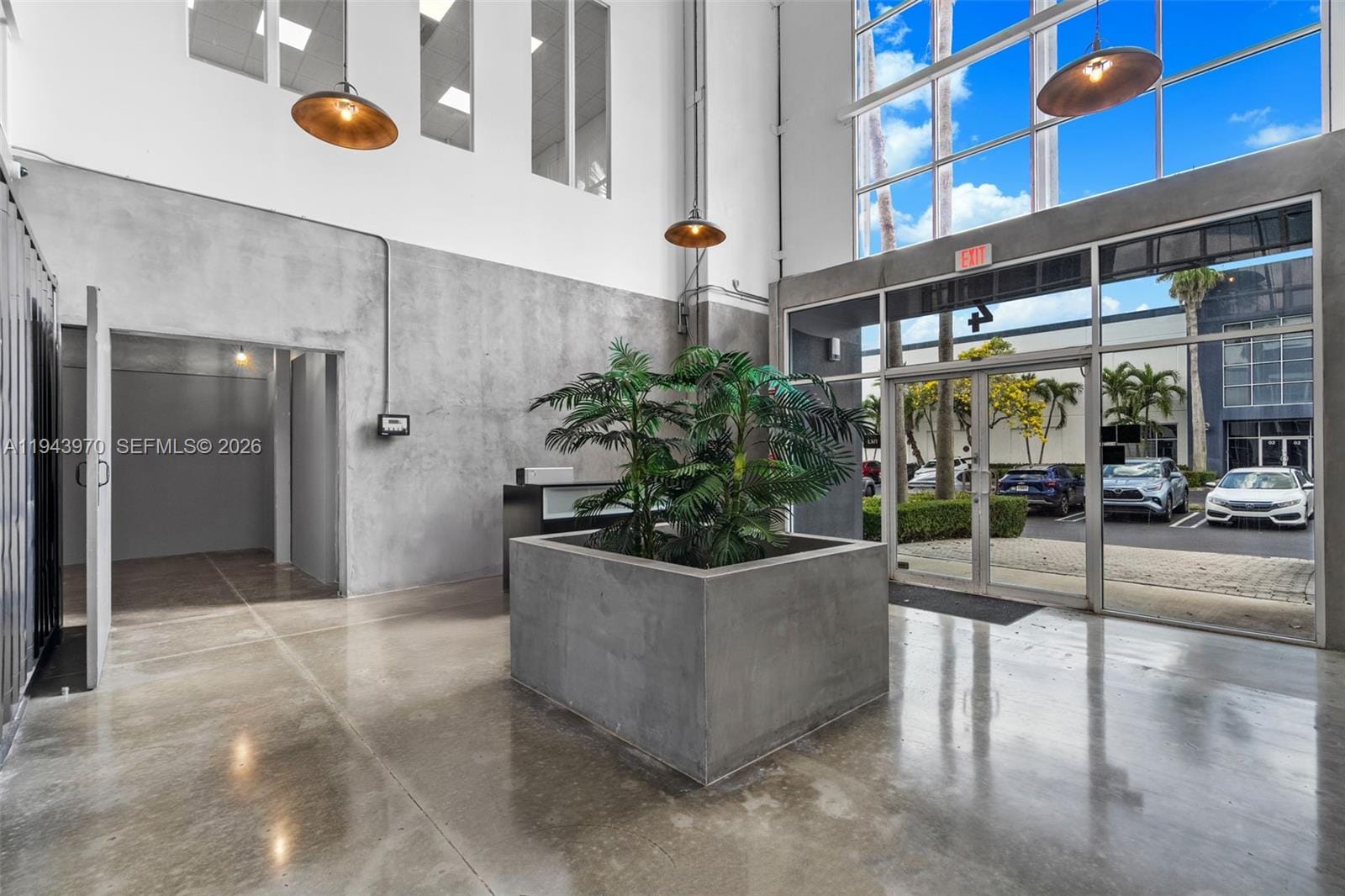 7620 NW 25th Street 4, Miami, FL 33122 photo 2