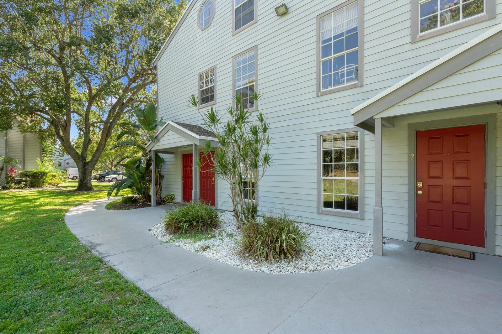 5063 Heatherhill Lane 70 — photo 2