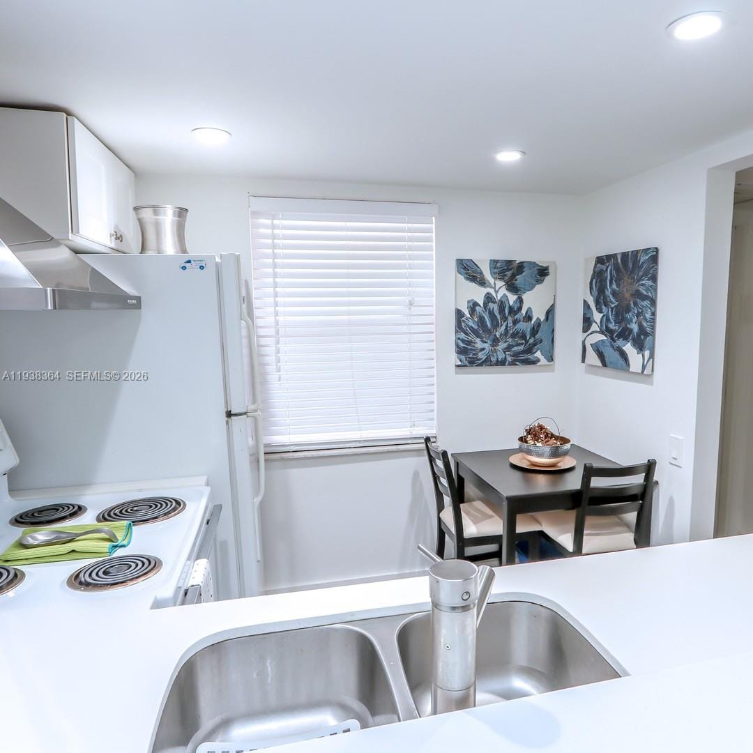 9150 Lime Bay Boulevard 212 — photo 8