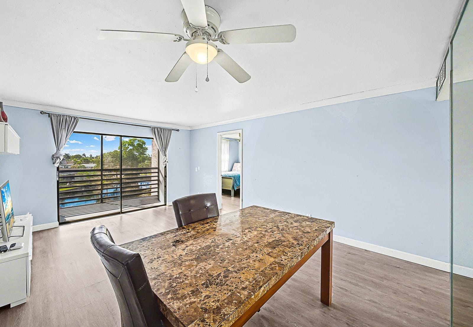 10466 Sunrise Lakes Boulevard 312, Sunrise, FL 33322 photo 17