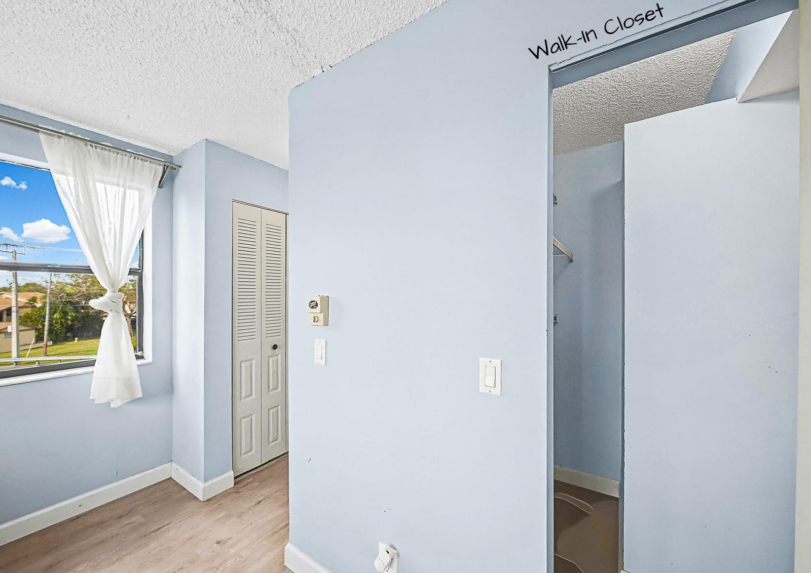 10466 Sunrise Lakes Boulevard 312, Sunrise, FL 33322 photo 22