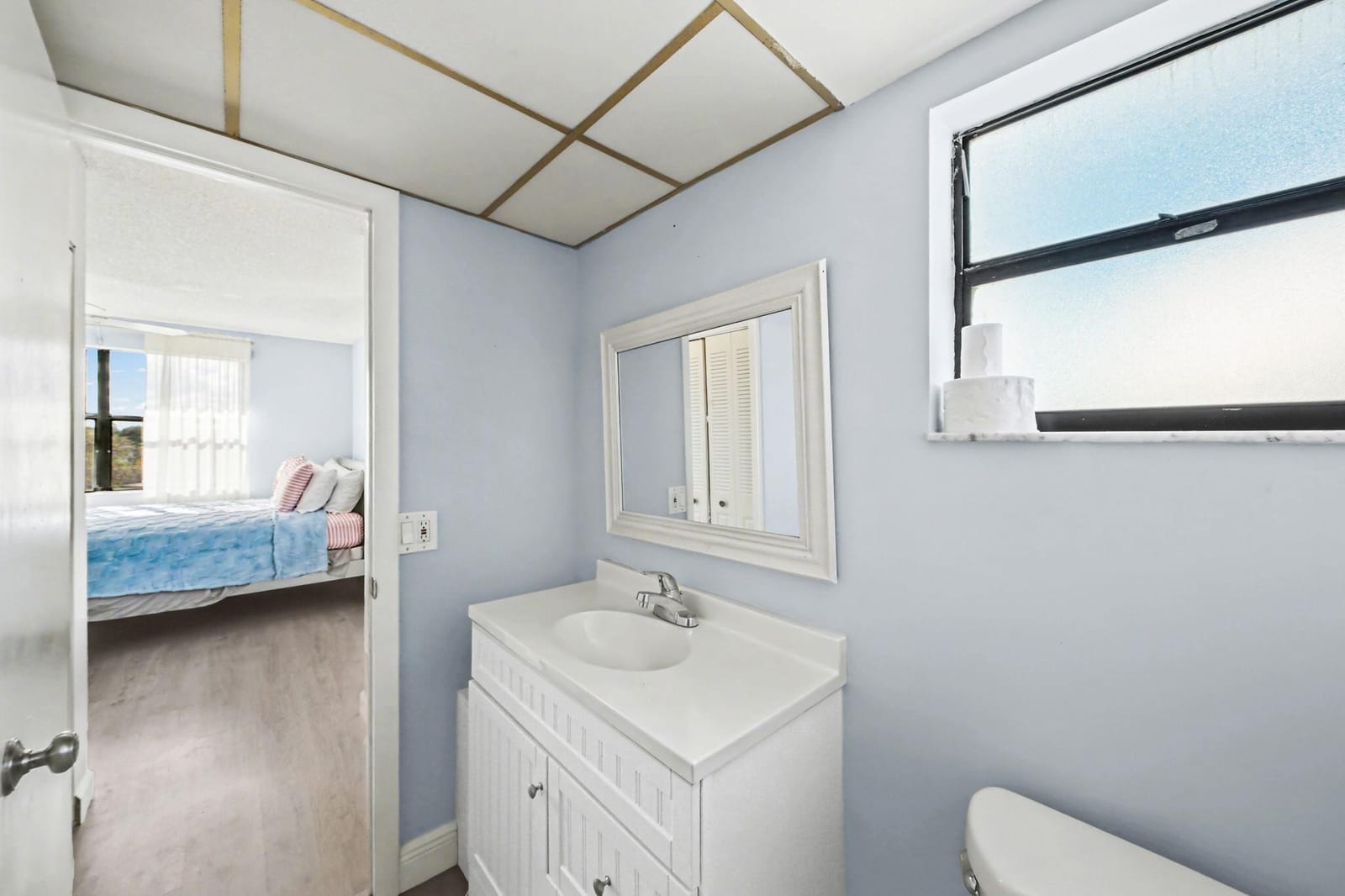 10466 Sunrise Lakes Boulevard 312, Sunrise, FL 33322 photo 25