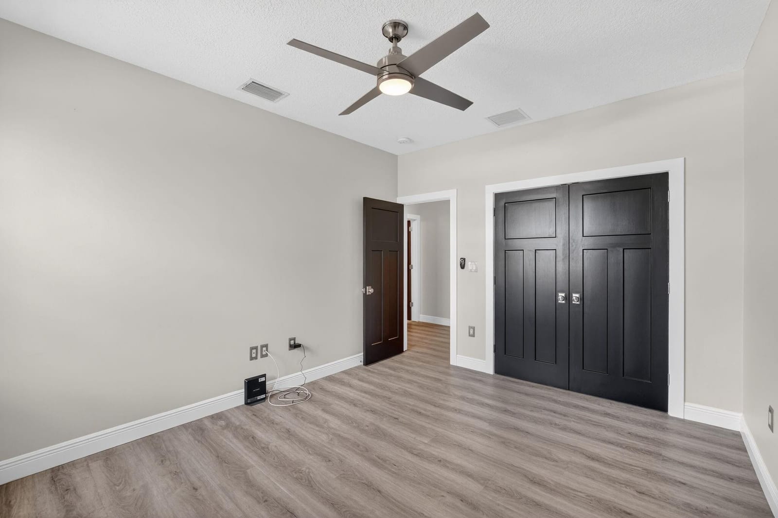 3024 NE 5th Terrace 10, Wilton Manors, FL 33334 photo 24
