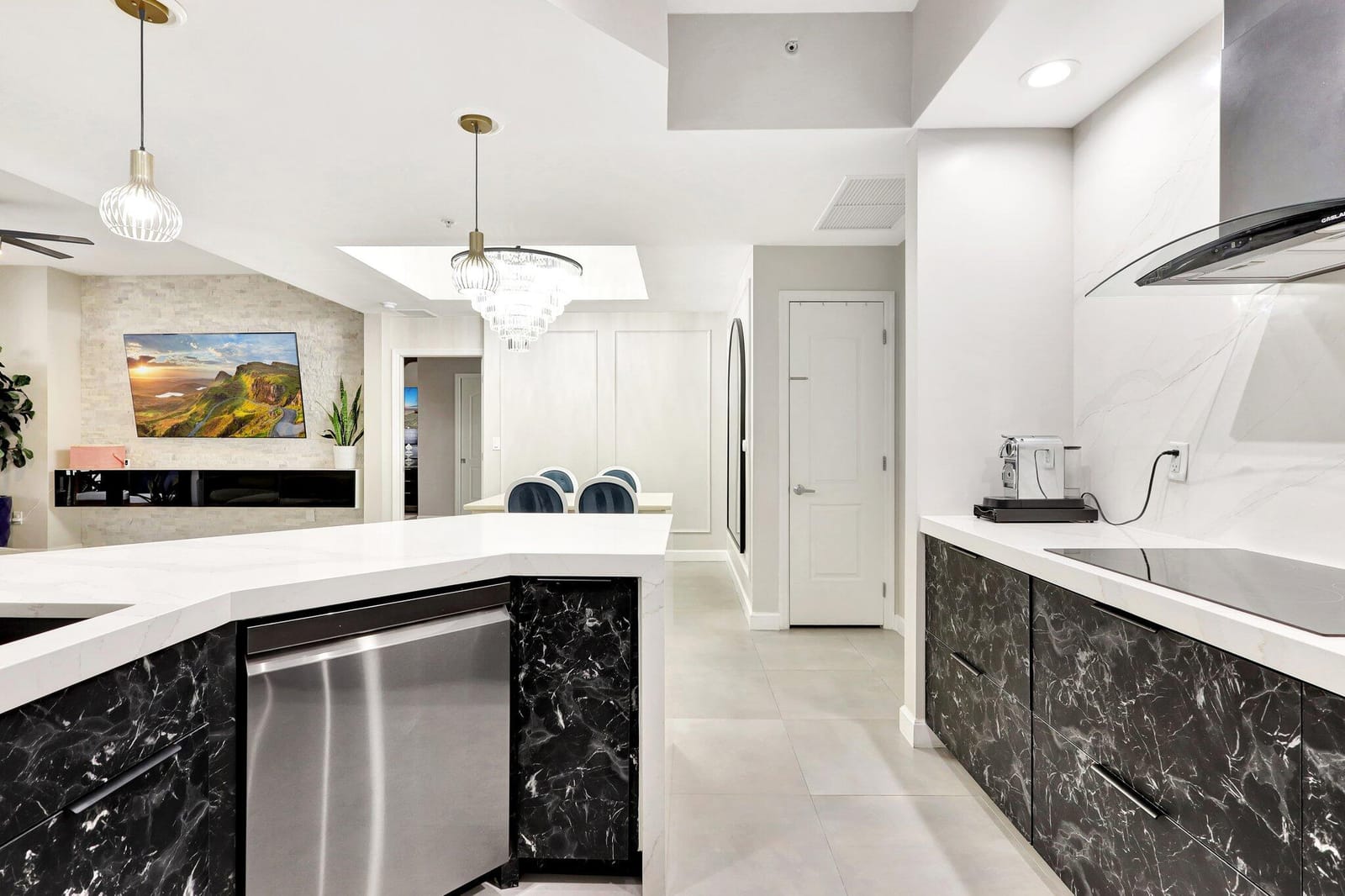 801 S Olive Avenue 1018, West Palm Beach, FL 33401 photo 13