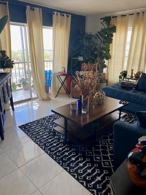 4174 Inverrary Drive 1015 — photo 8