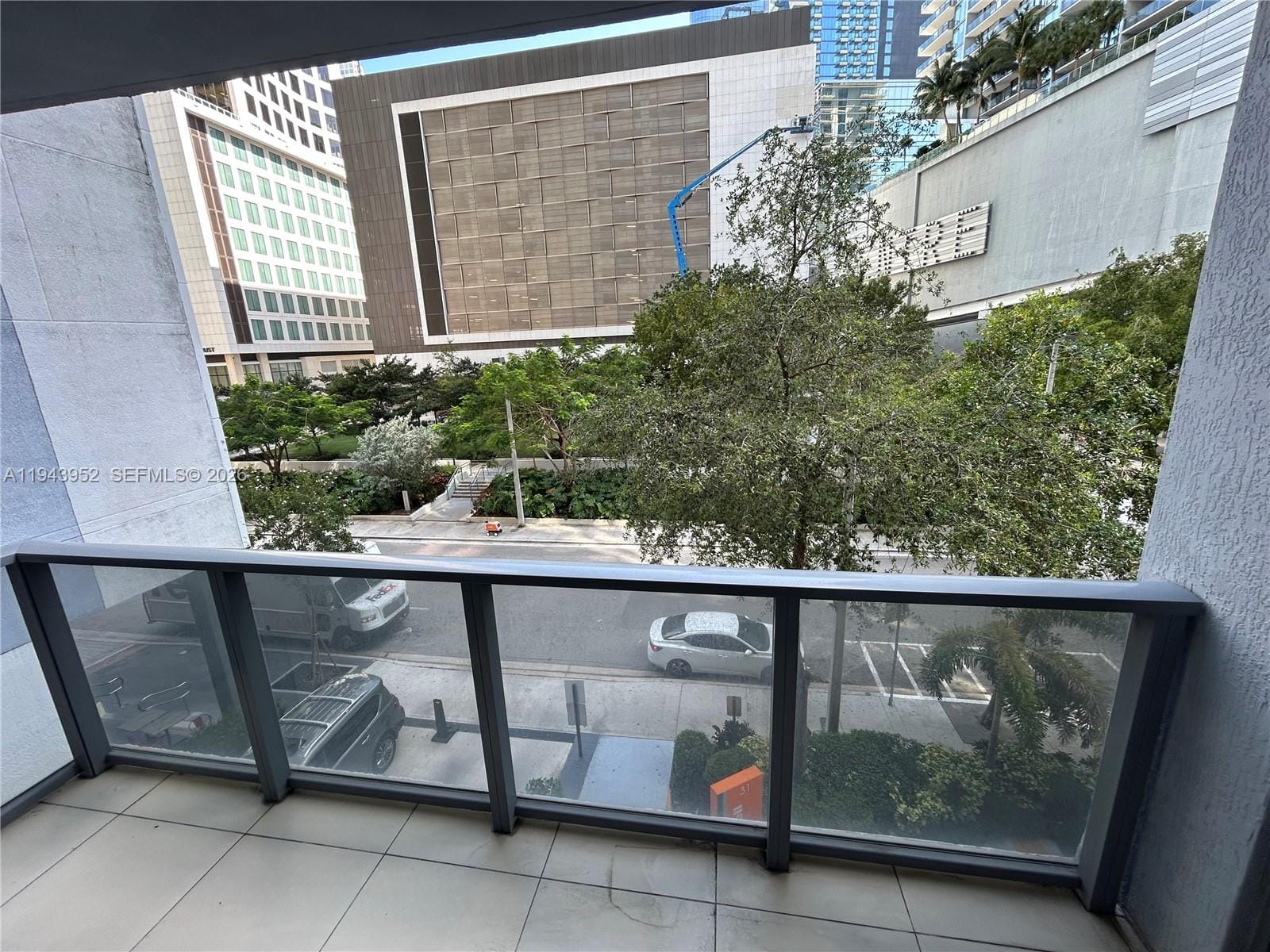 31 SE 6th Street 407, Miami, FL 33131 photo 21
