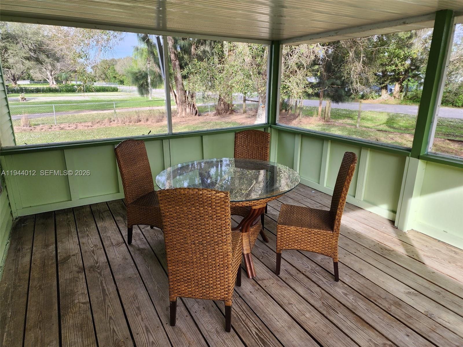 3565 NW 10th Avenue — photo 7