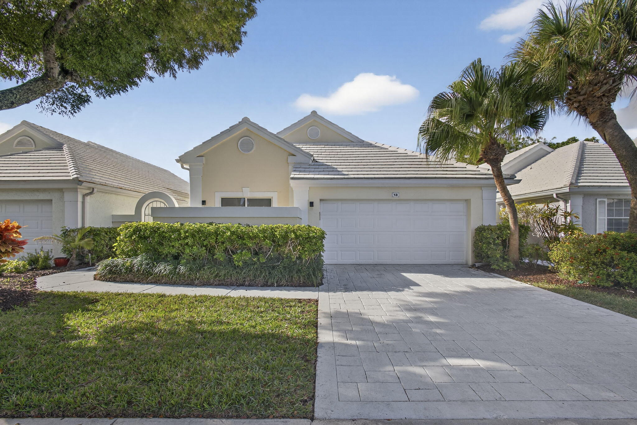 18 Selby Lane, Palm Beach Gardens, FL 33418, Palm Beach Gardens