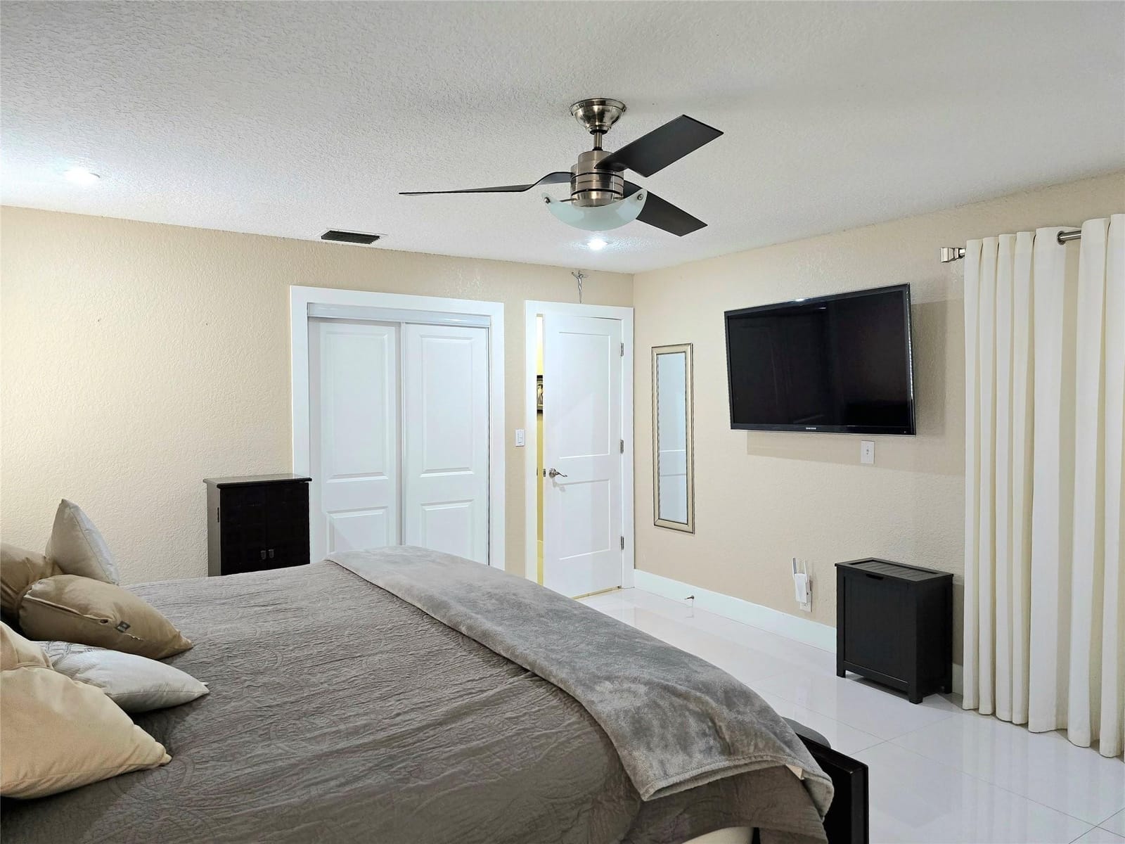 400 Bonaventure Boulevard, Weston, FL 33326 photo 18