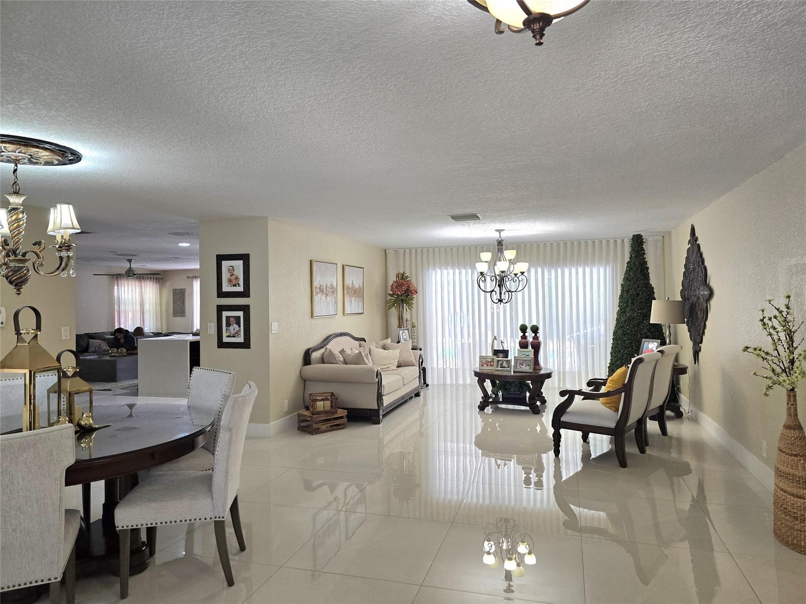 400 Bonaventure Boulevard — photo 3