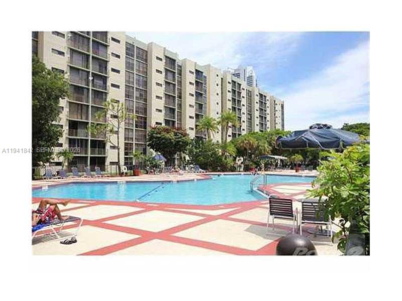 17021 N Bay Road 116, Sunny Isles Beach, FL 33160, Sunny Isles Beach