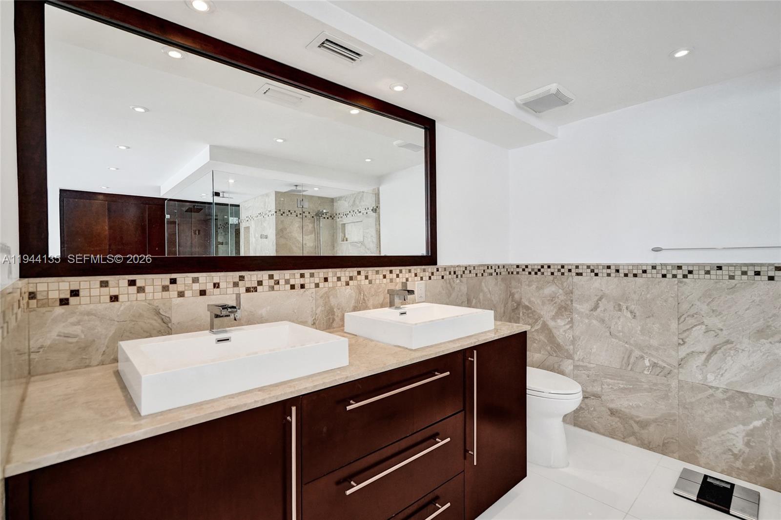 1000 Parkview Drive 330, Hallandale Beach, FL 33009 photo 22