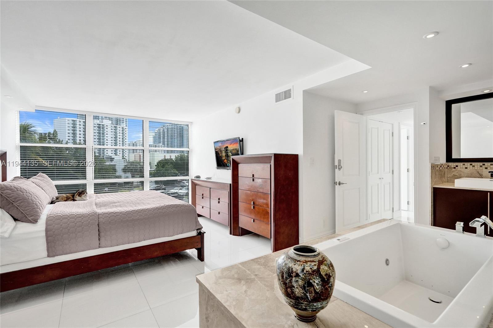 1000 Parkview Drive 330, Hallandale Beach, FL 33009 photo 30