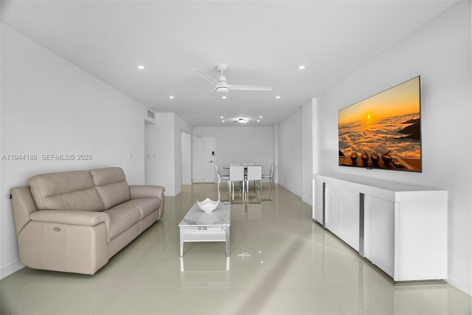 300 Bayview Drive 2108, Sunny Isles Beach, FL 33160 photo 11