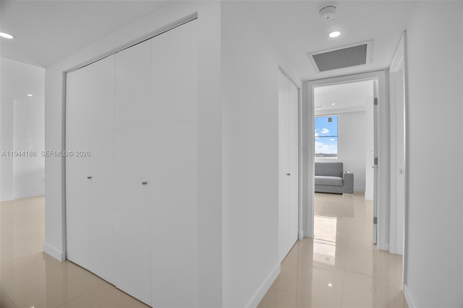 300 Bayview Drive 2108, Sunny Isles Beach, FL 33160 photo 16