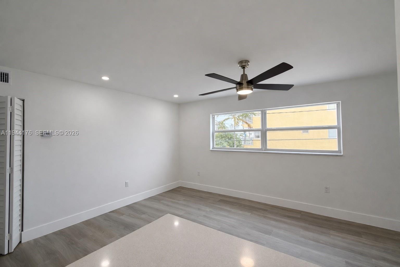 363 Washington Avenue 35, Miami Beach, FL 33139 photo 4