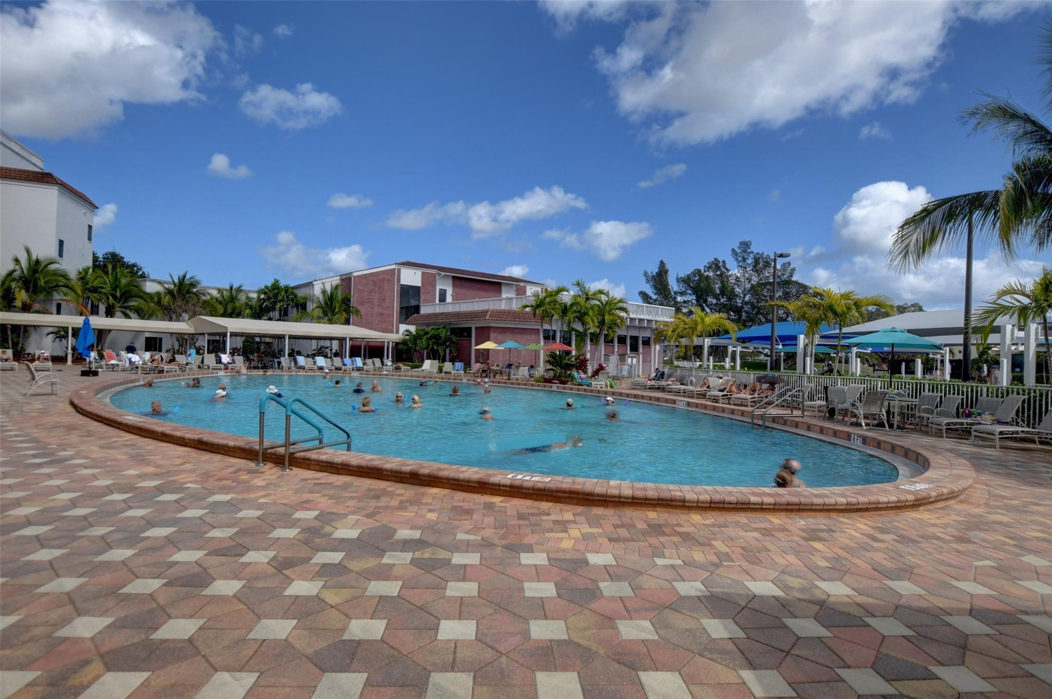 111 Lyndhurst E 111, Deerfield Beach, FL 33442 photo 28