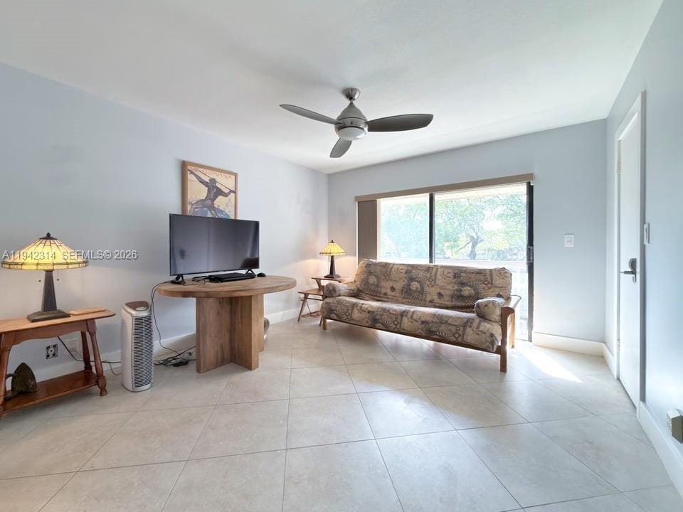 205 Bonnie Brae Way 33, Hollywood, FL 33021 photo 28
