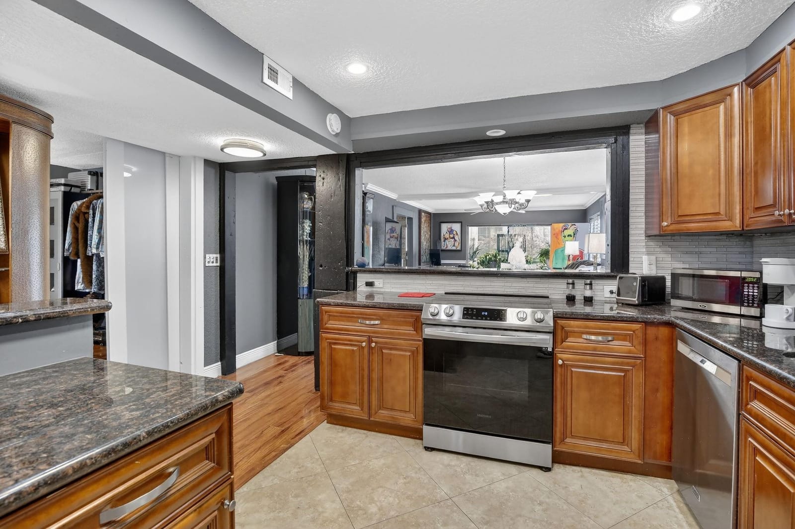 3050 NE 16th Avenue 207 — photo 3