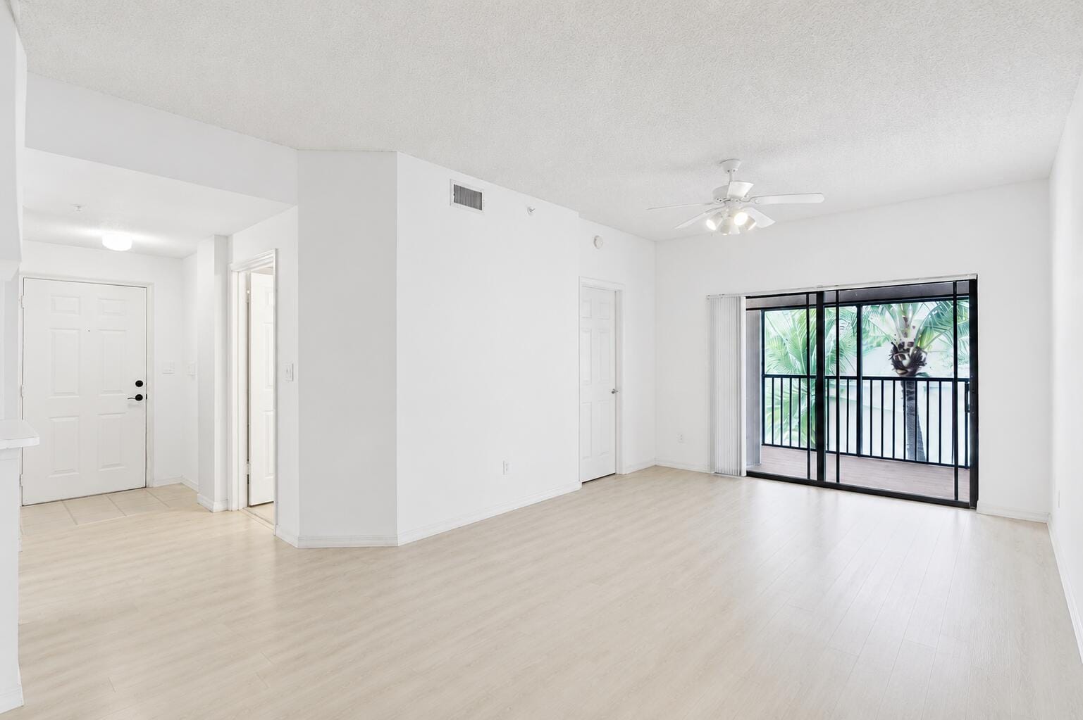 2806 Veronia Drive 301 — photo 5
