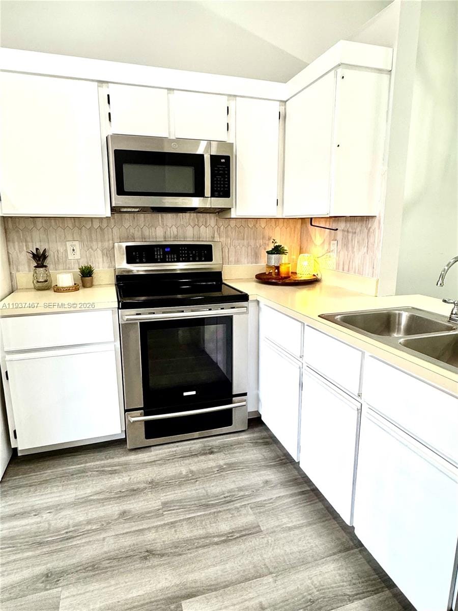 1054 NW 53rd Street, Deerfield Beach, FL 33064 photo 8