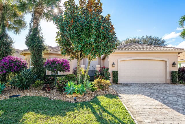 7518 Carmela Way, Delray Beach, FL 33446