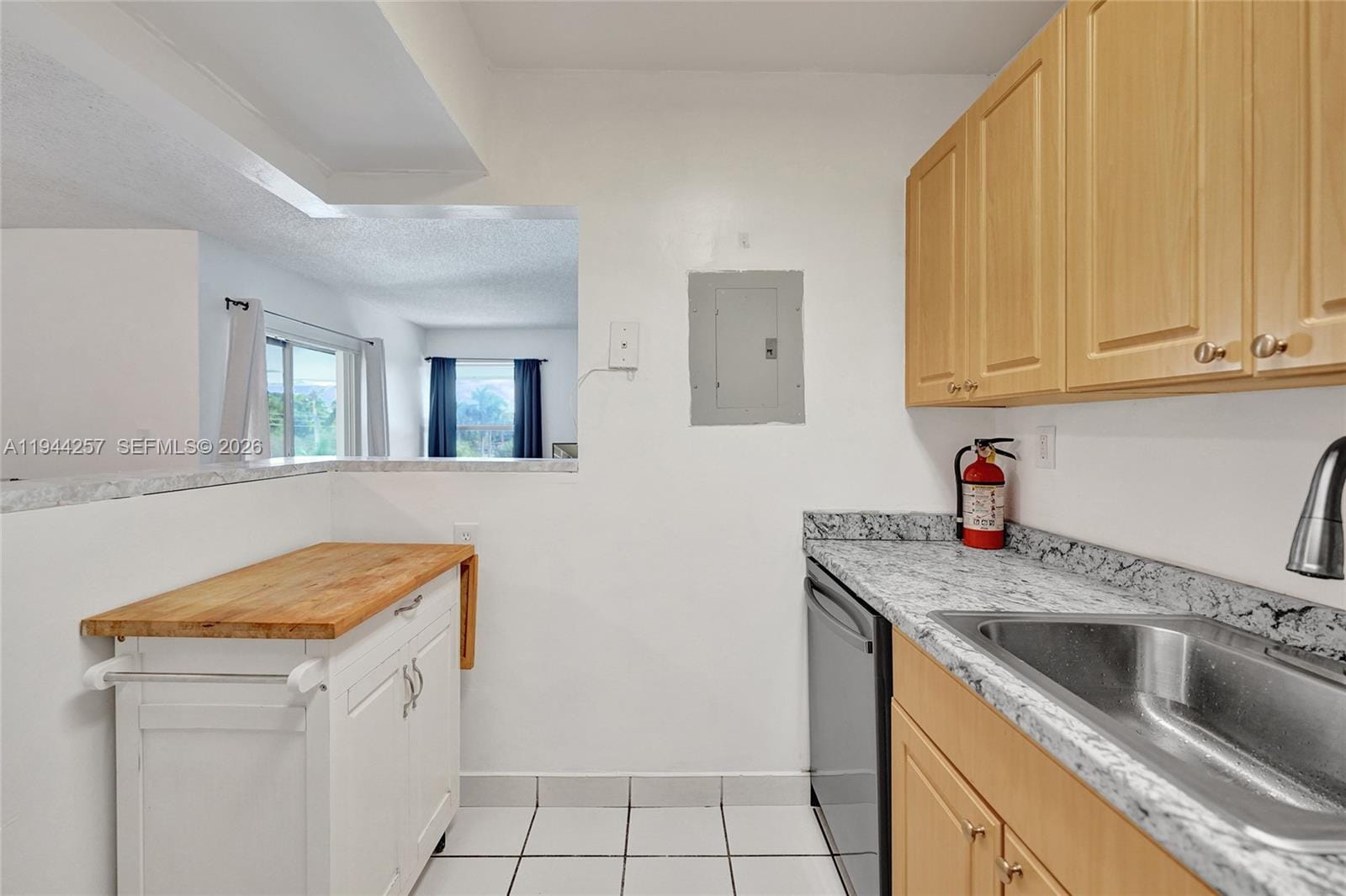 505 S Pine Island Road 405B, Plantation, FL 33324 photo 17