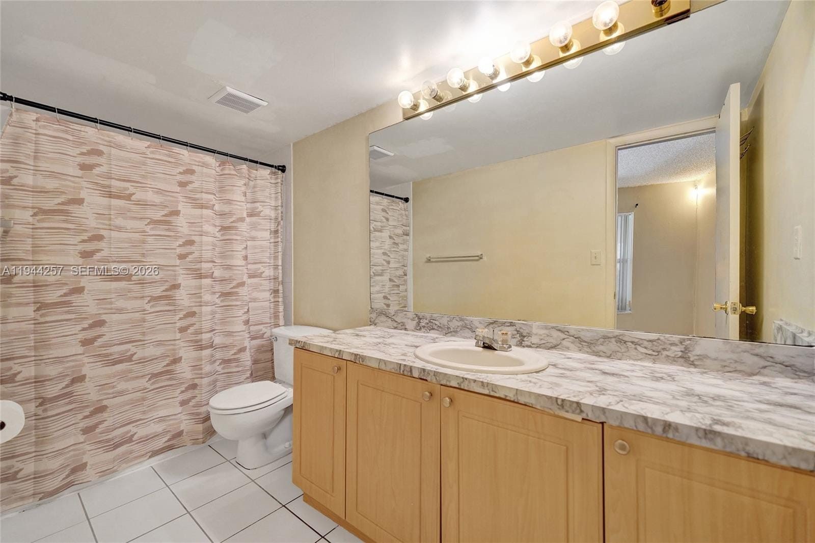 505 S Pine Island Road 405B, Plantation, FL 33324 photo 19