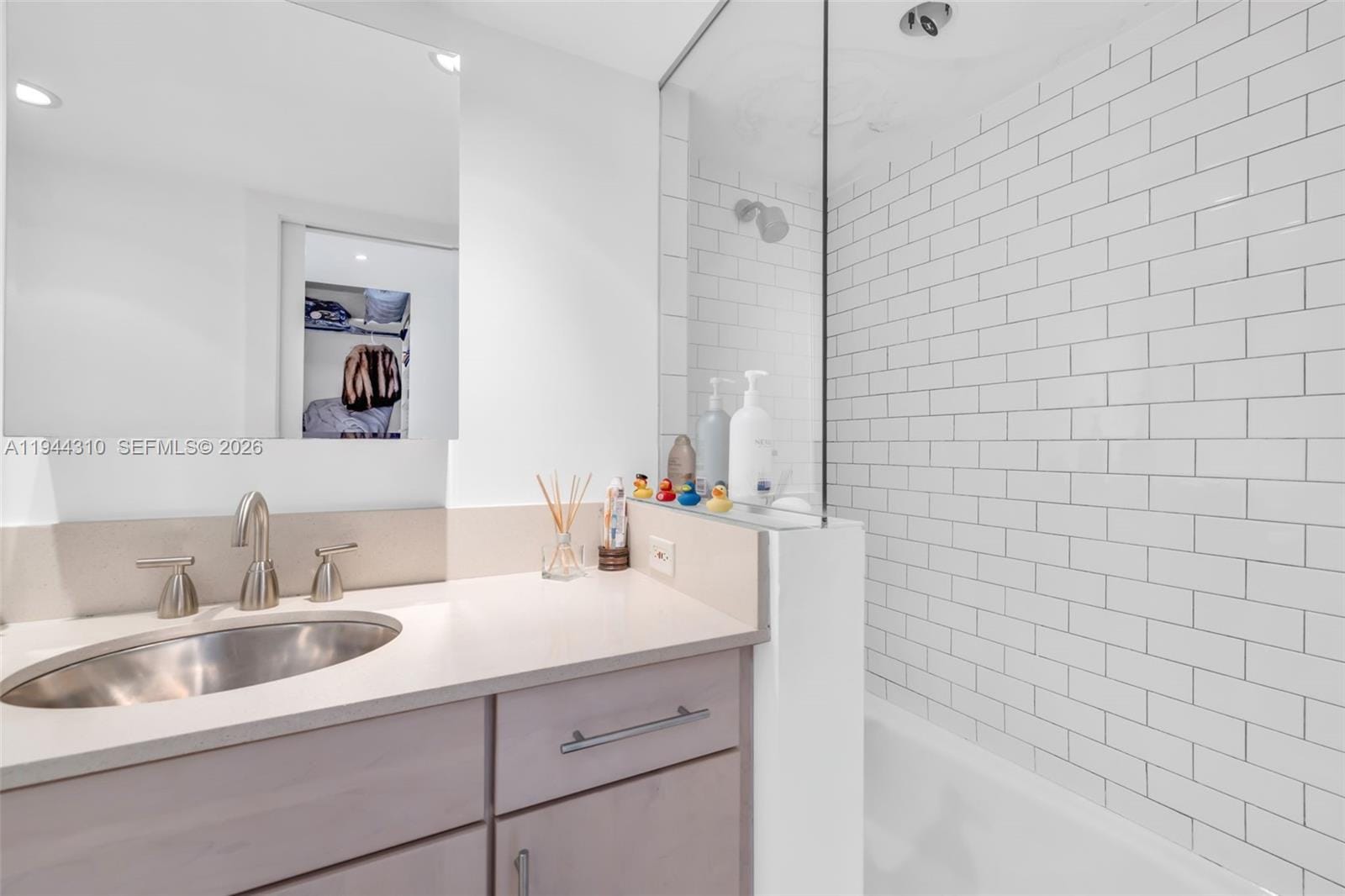 11 Island Avenue 411, Miami Beach, FL 33139 photo 22