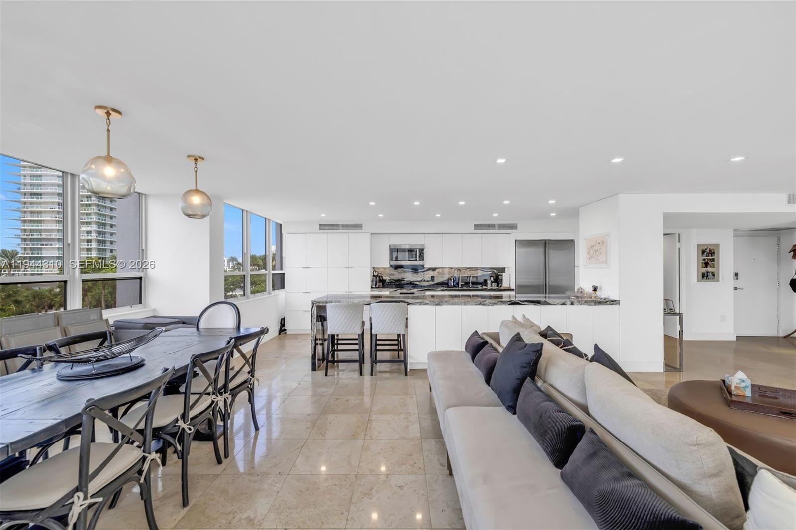 11 Island Avenue 411 — photo 9