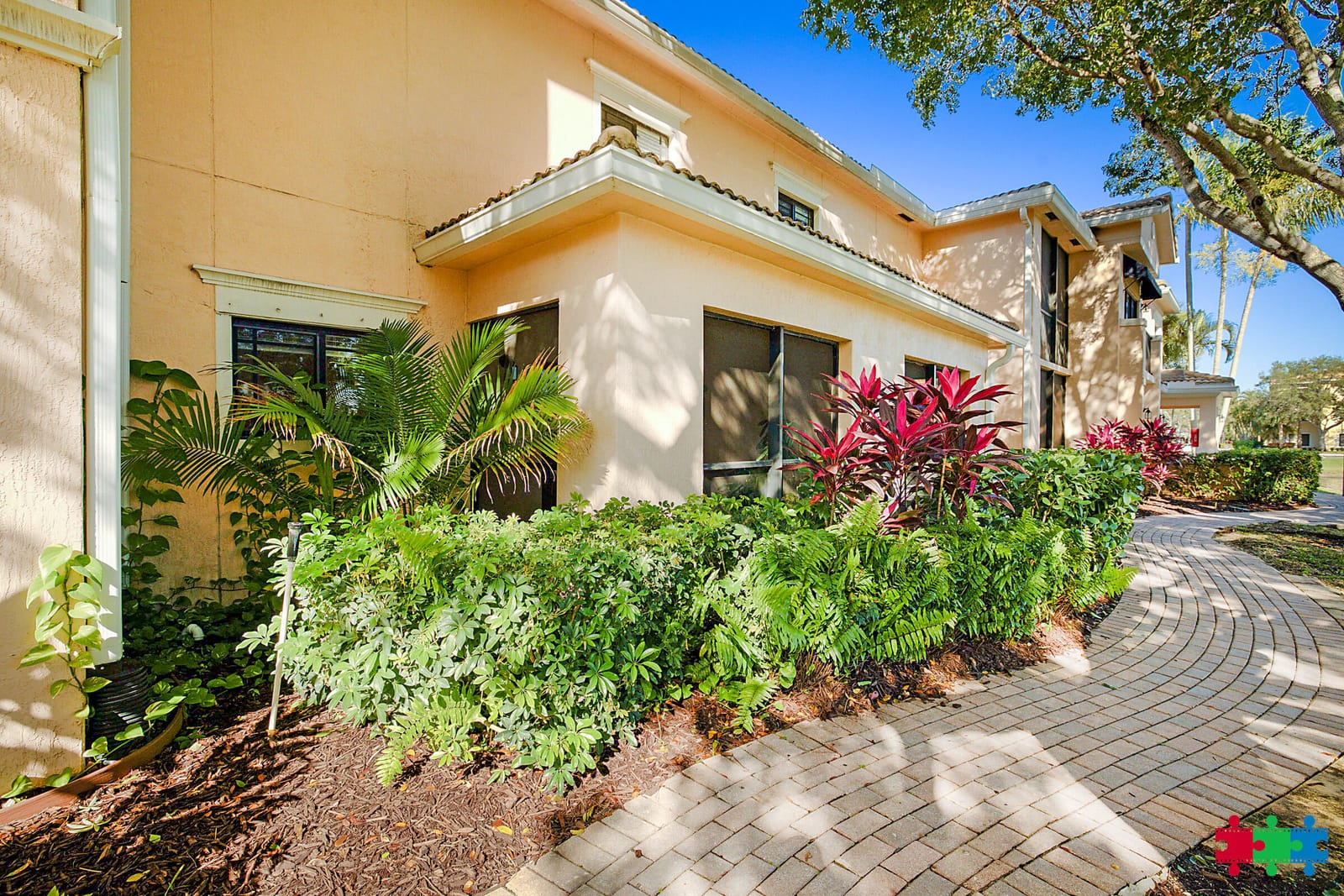 2916 Tuscany Court 104 — photo 5